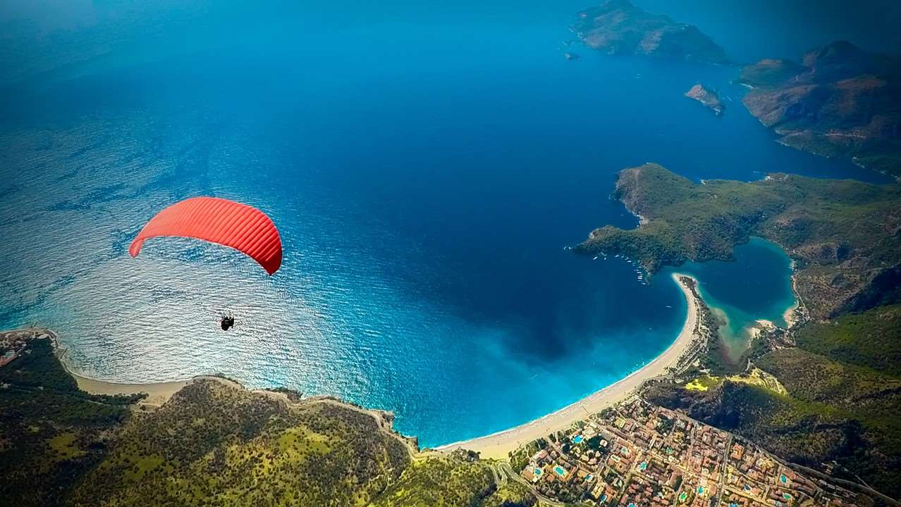 Fethiye Turu: Paragliding nedir, nasıl yapılır?  kapak fotoğrafı